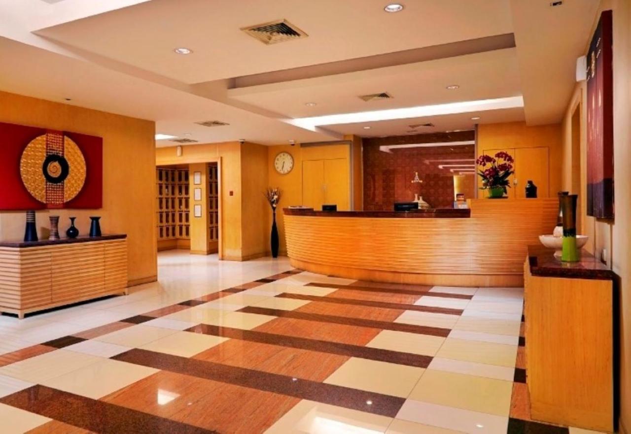 S.M. Grande Residence 曼谷 外观 照片